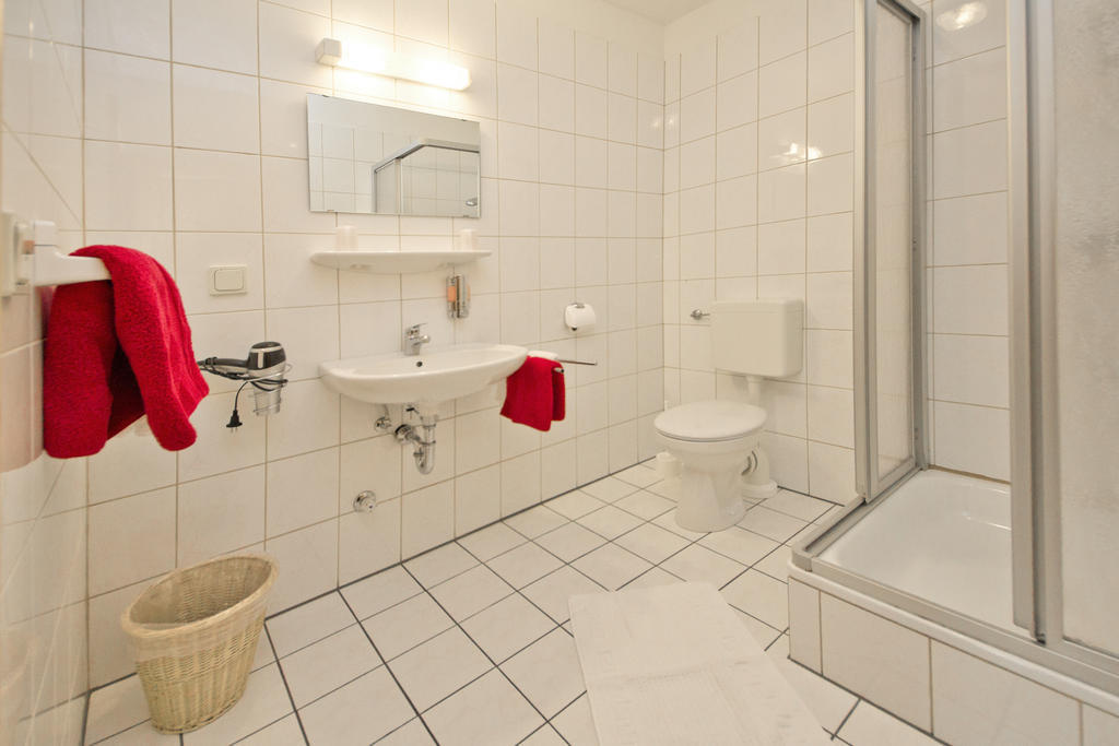 Hotel Garni Am Klostermarkt Plauen Quarto foto